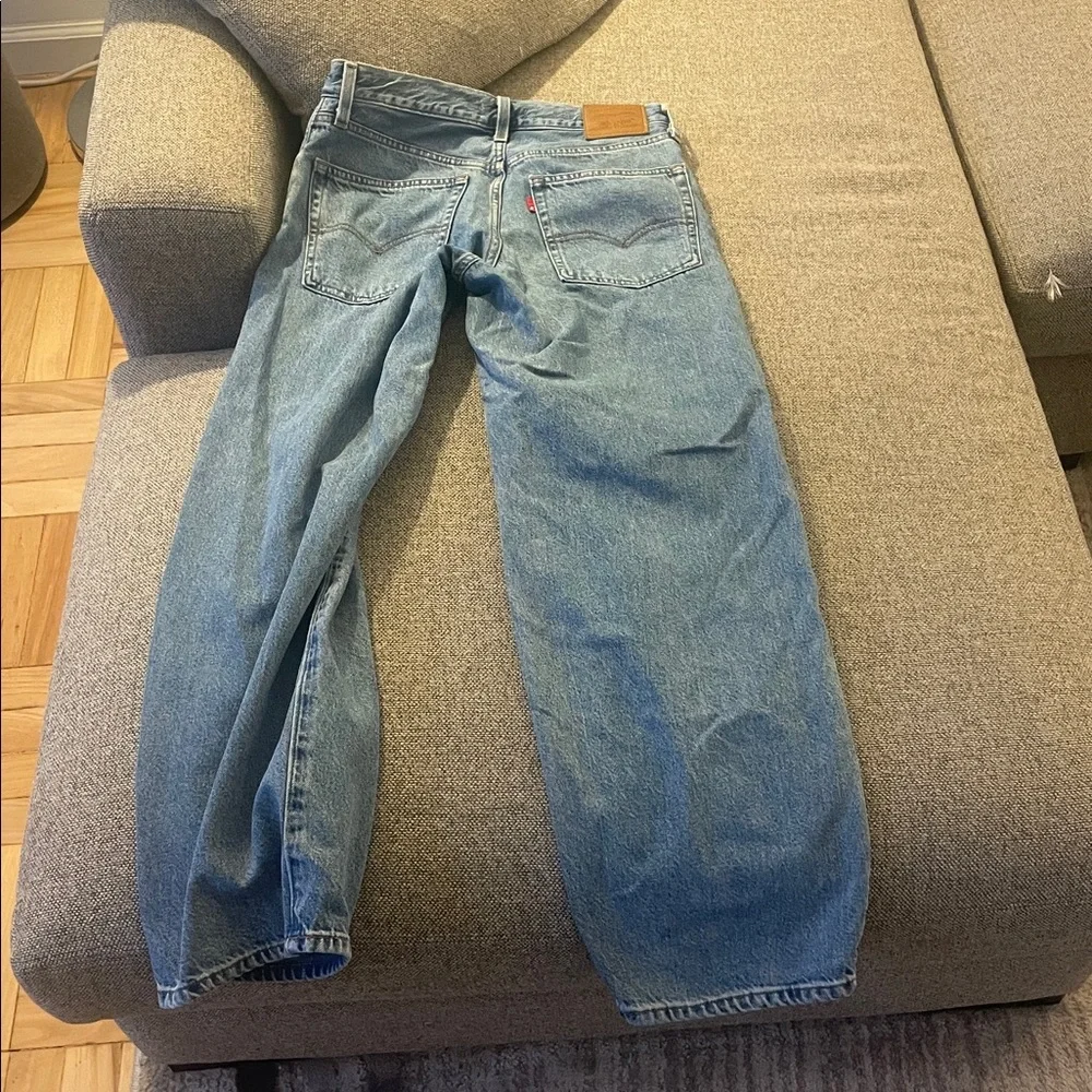 Levi's Relaxed Baggy Dad Blue Women’s Jeans - Picture 2 of 5